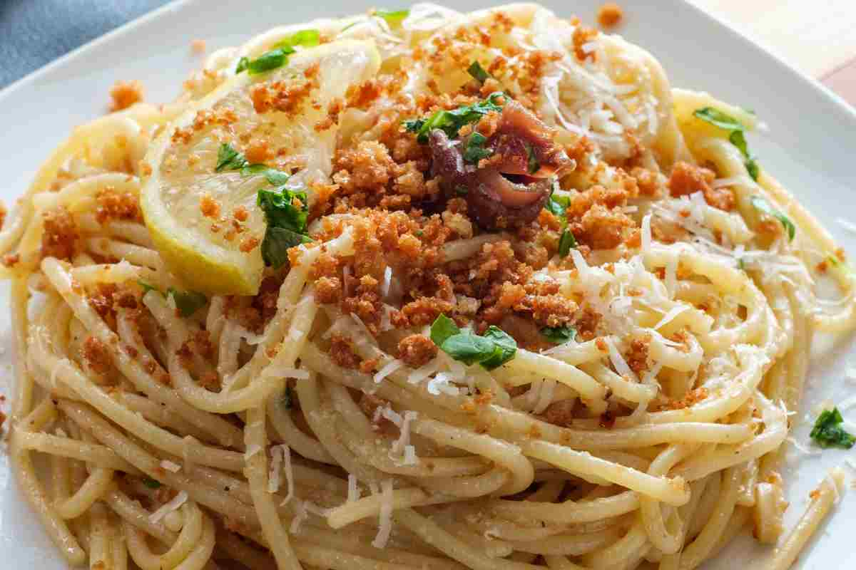 pasta ca muddica, pasta mollicata primi piatti siciliani