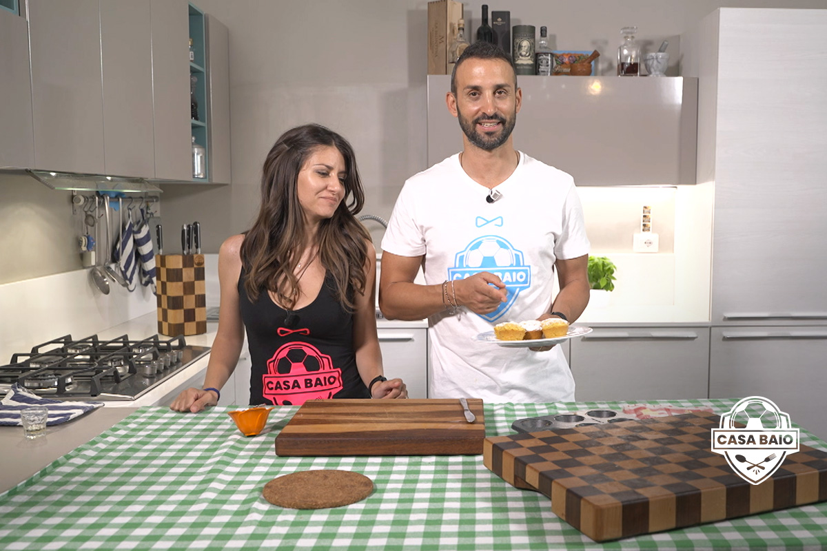 manuele baiocchini prepara un dolcetto sano e gustoso in casabaio