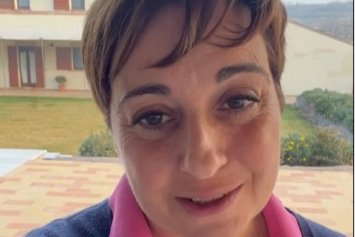 Benedetta Rossi irriconoscibile mai vista così