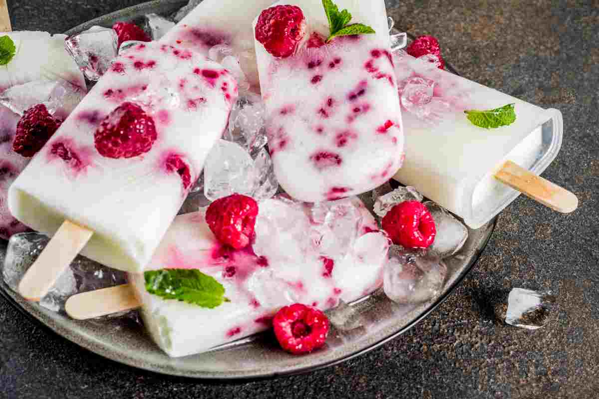 Ghiaccioli allo yogurt ricetta