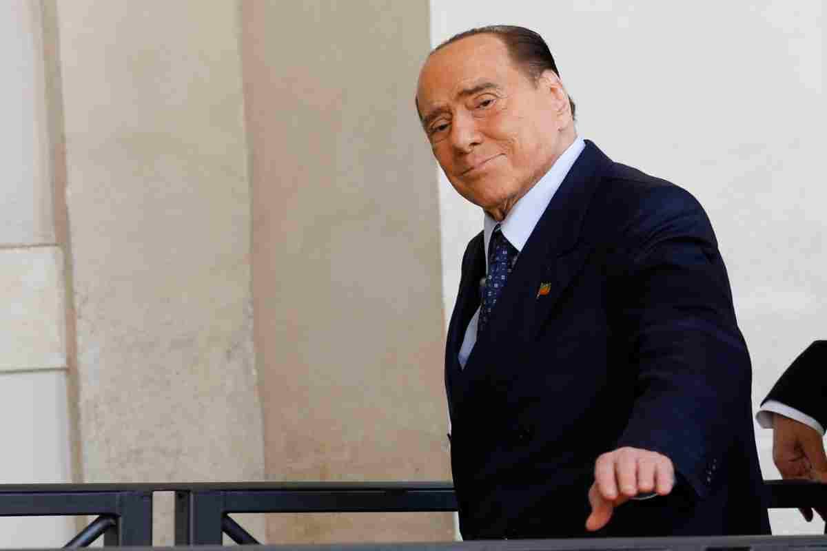 Silvio Berlusconi morto