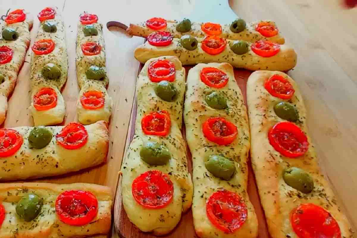 Striscioline di focaccia ricetta