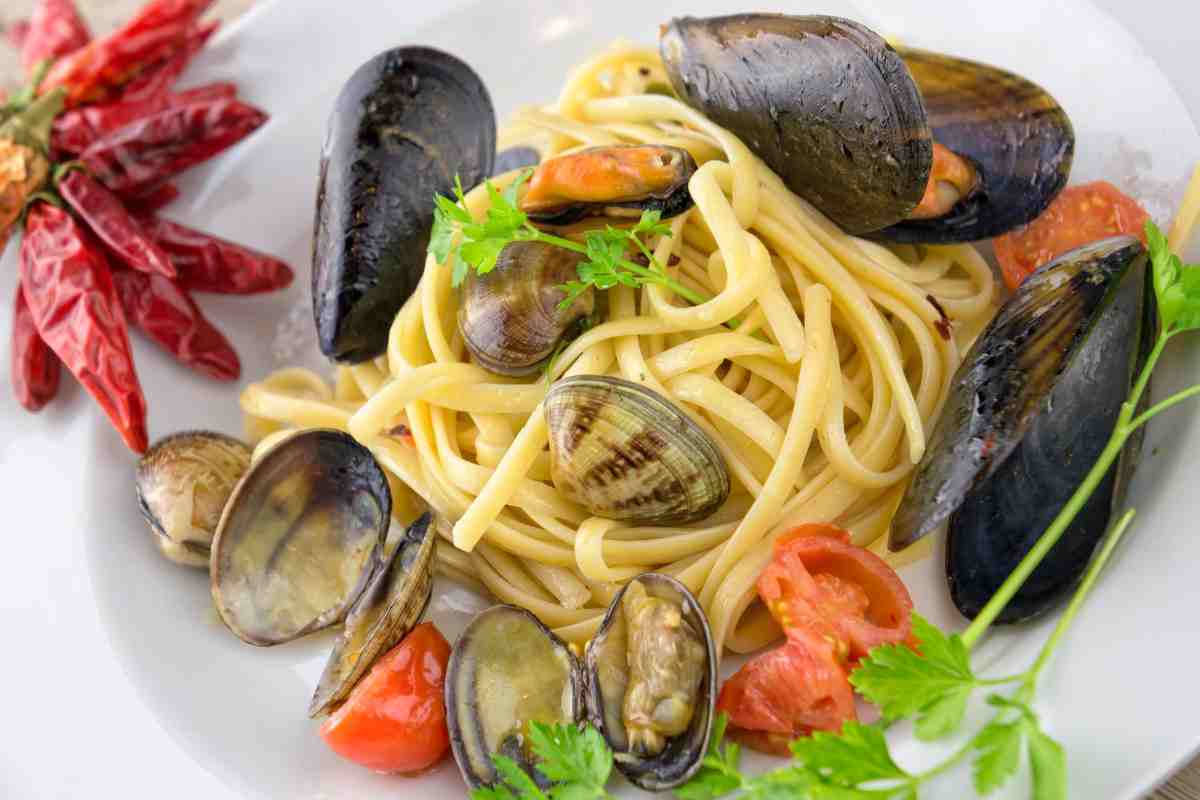 Pasta cozze e vongole ricetta