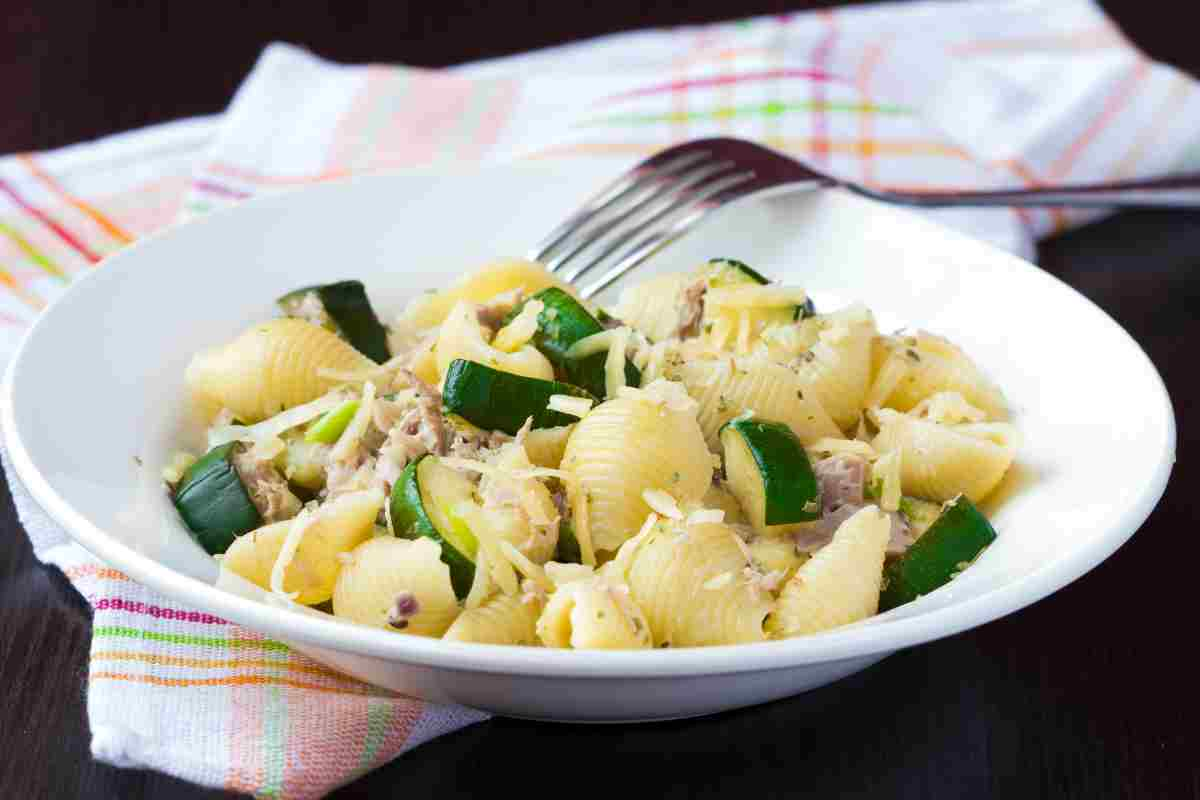 Pasta tonno e zucchine