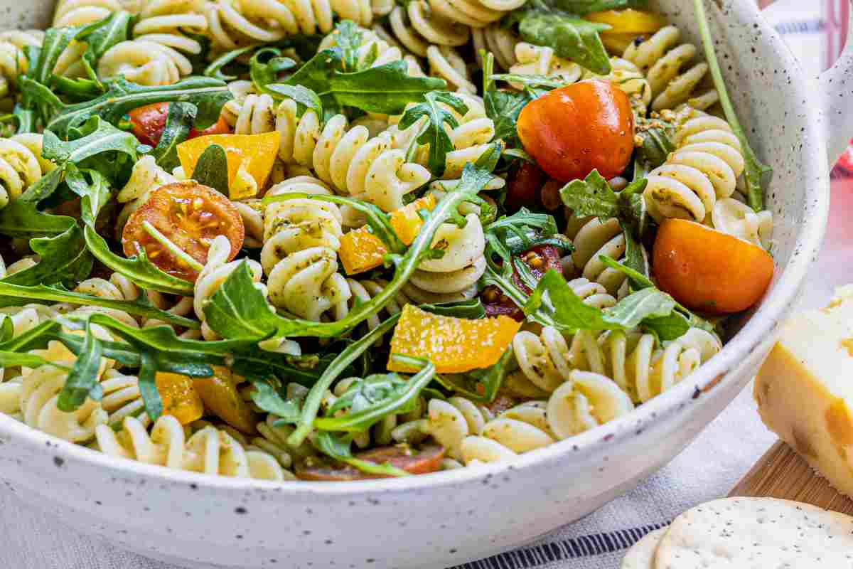 insalate di pasta con pesto