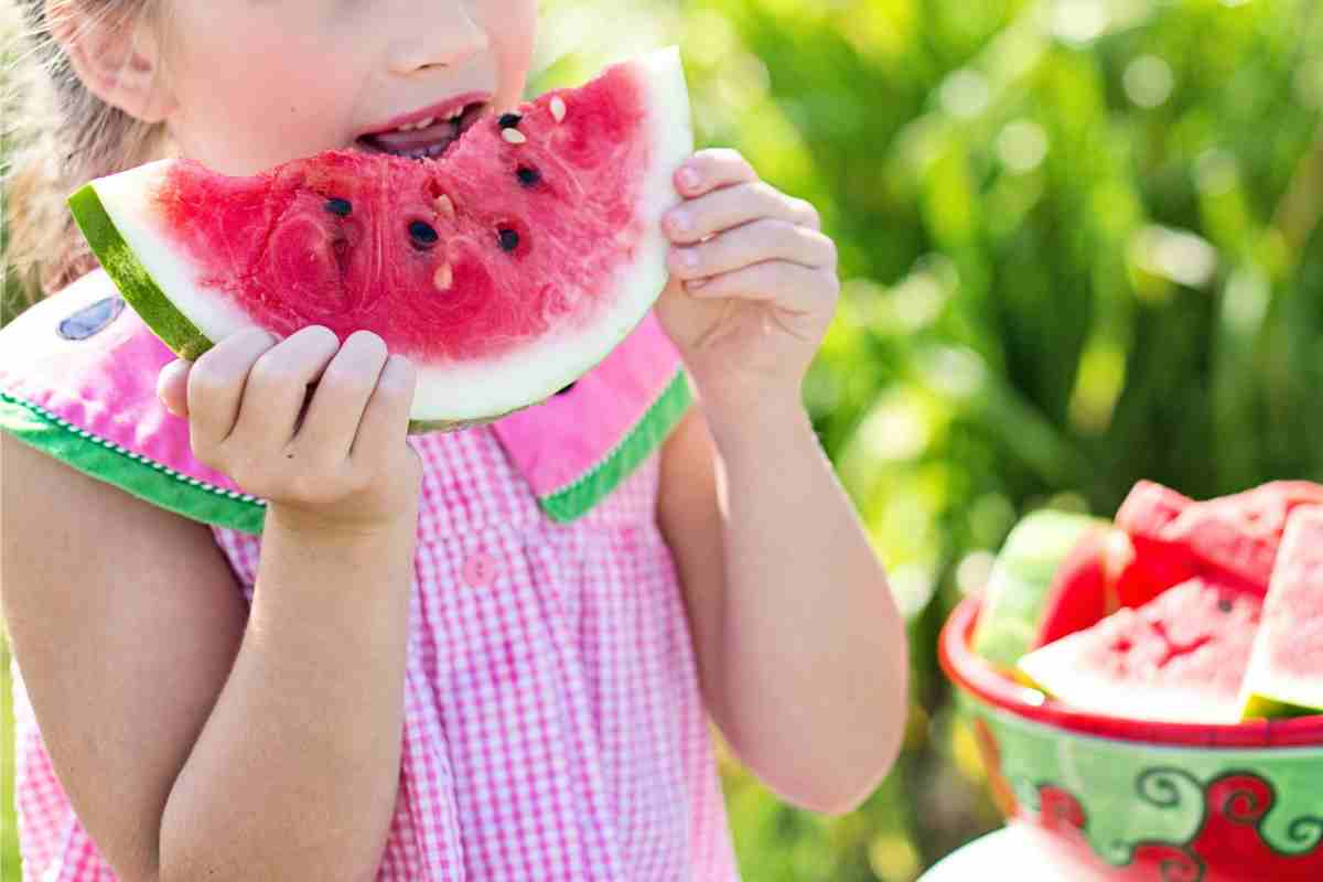 Cosa succede se si mangiano i semi del cocomero