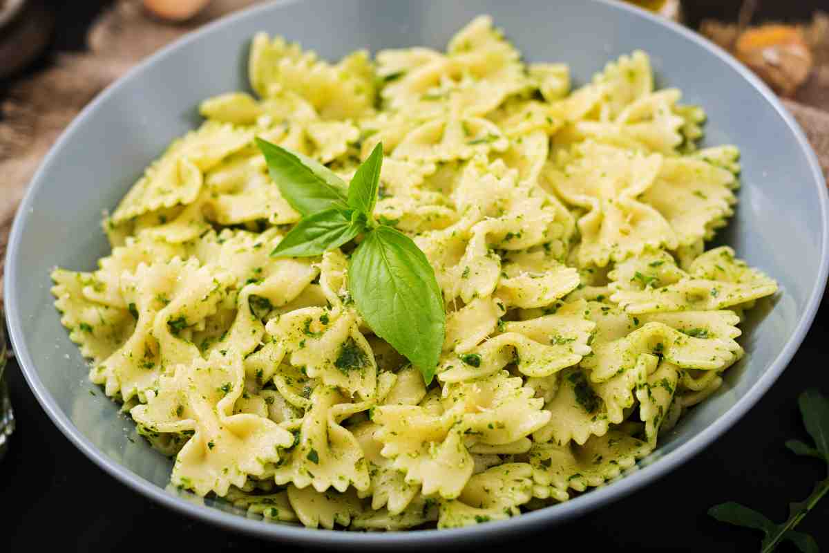 Farfalle alle zucchine ricetta