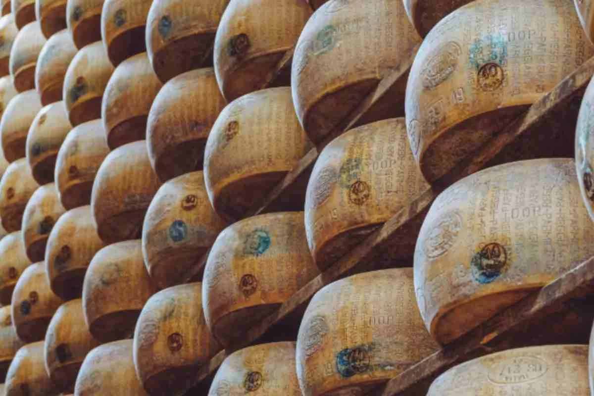 Da ora ogni forma di Parmigiano avrà un microchip