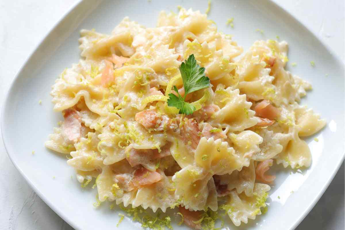 Farfalle al salmone affumicato