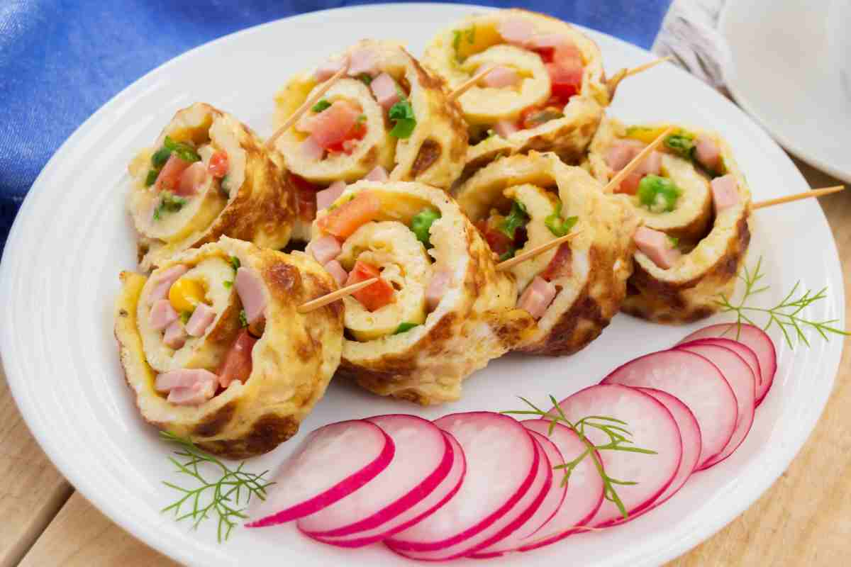 Rotolini di frittata idee per antipasto sfizioso