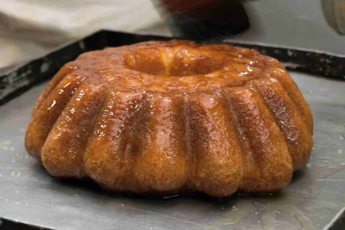 Babà napoletano