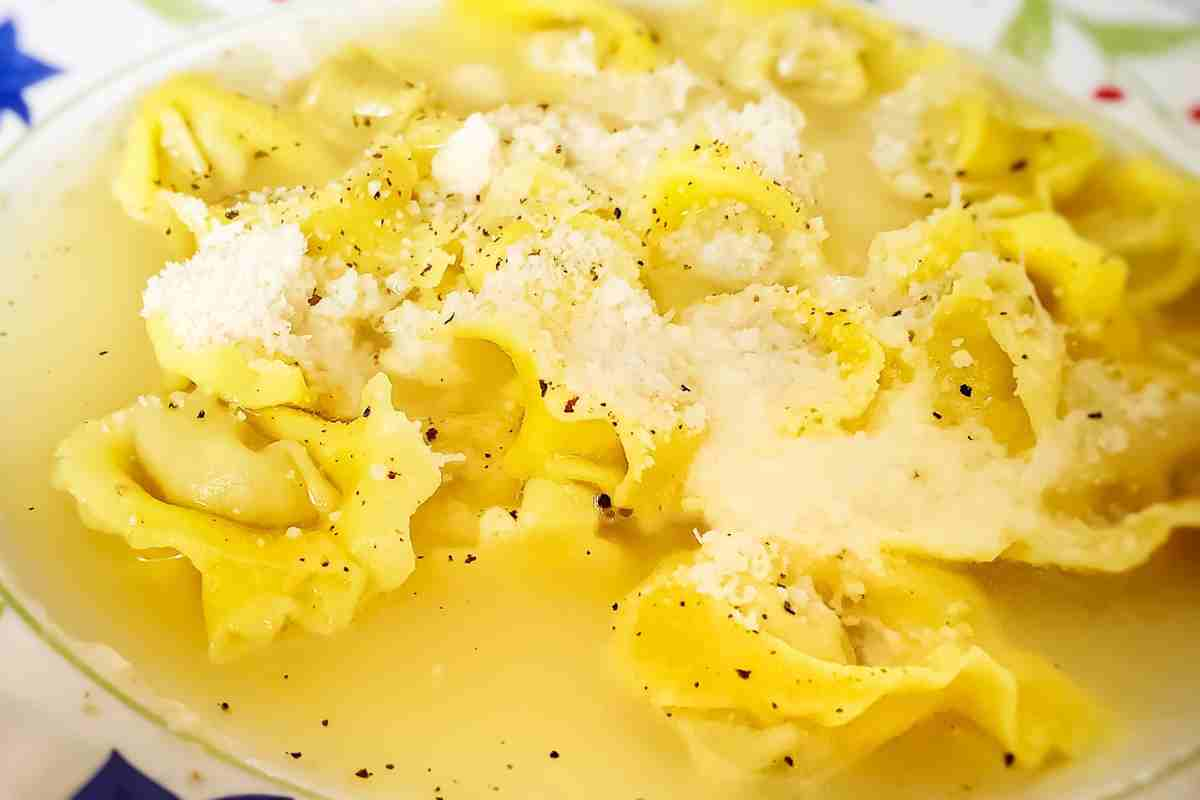 ricette del giorno Cappelletti in brodo