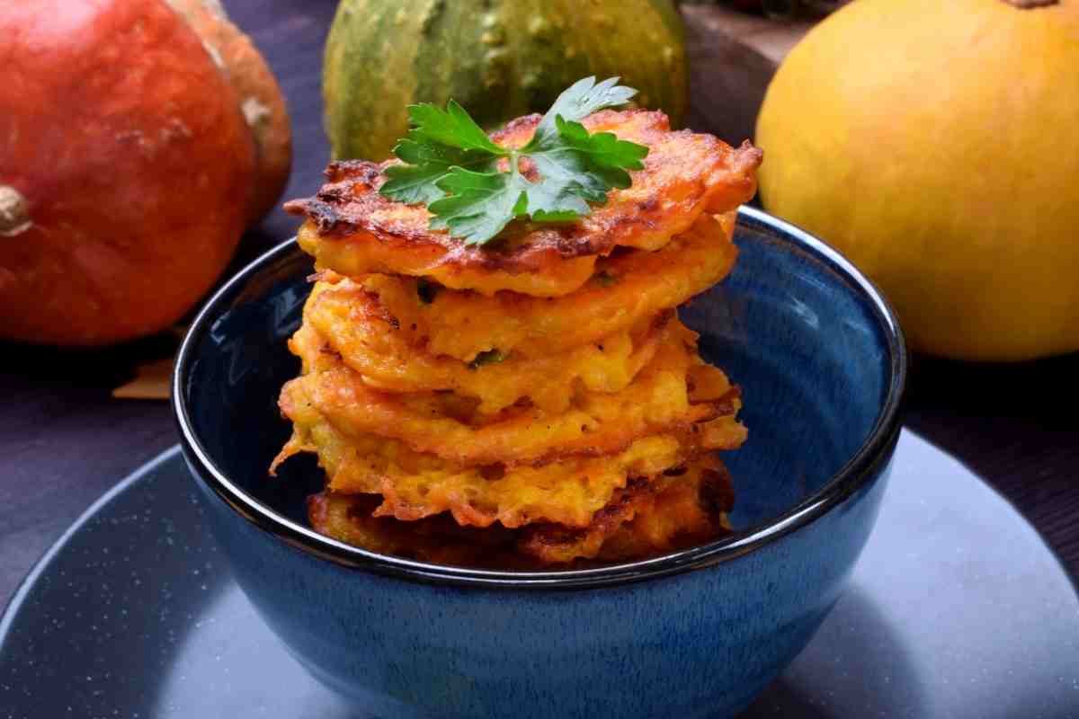 Frittelle di zucca salate ricetta veloce