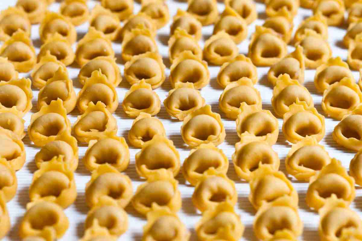 Tortellini fatti in casa ricetta