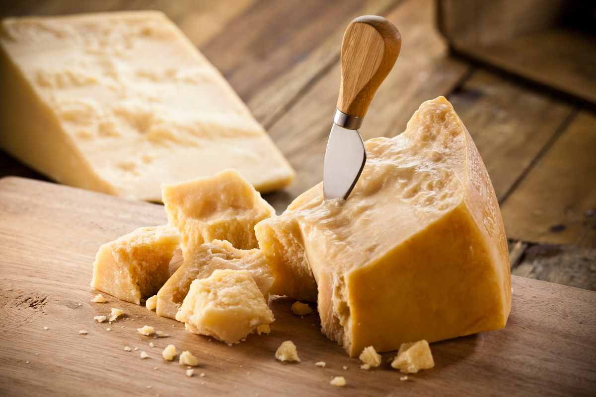 come riutilizzare crosta parmigiano