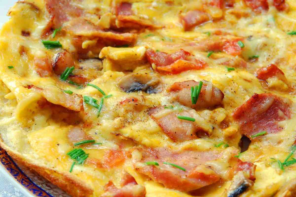 omelette con pancetta ricetta