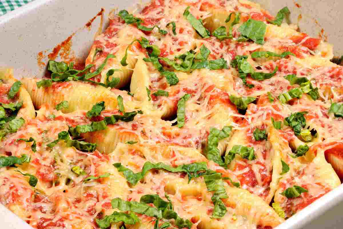 pasta al forno conchiglioni ripieni