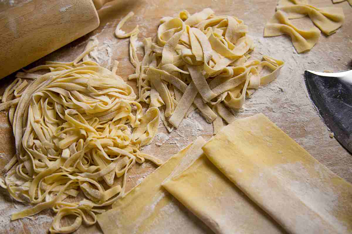 Pasta fresca in lavorazione