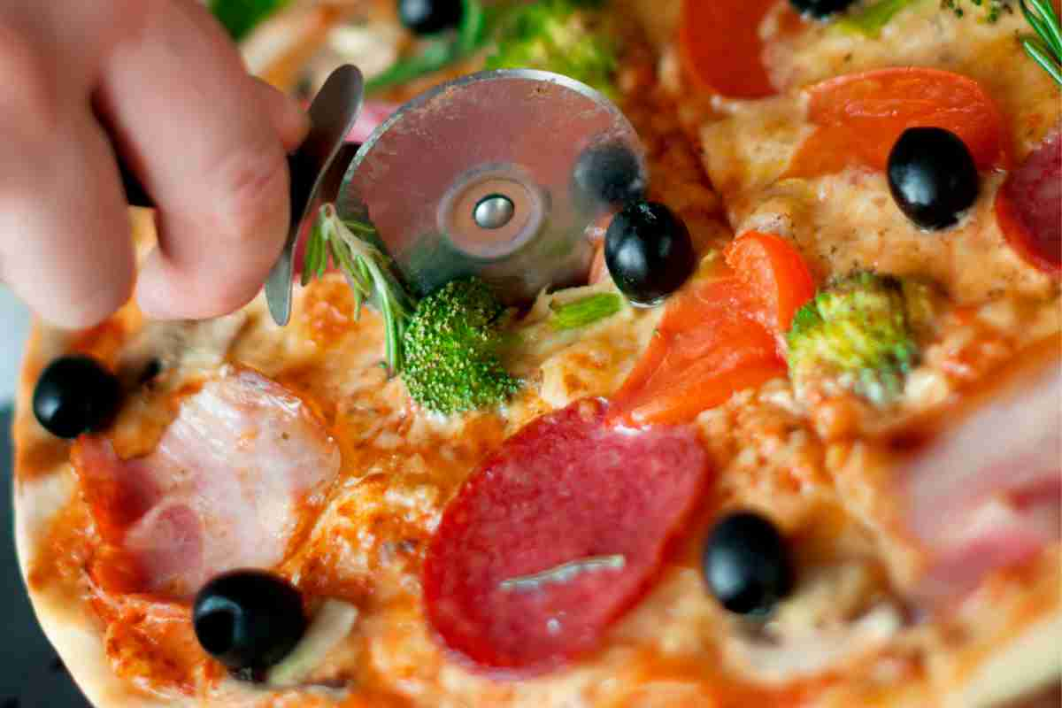 Torta rustica broccoli e salame piccante per la ricetta del giorno