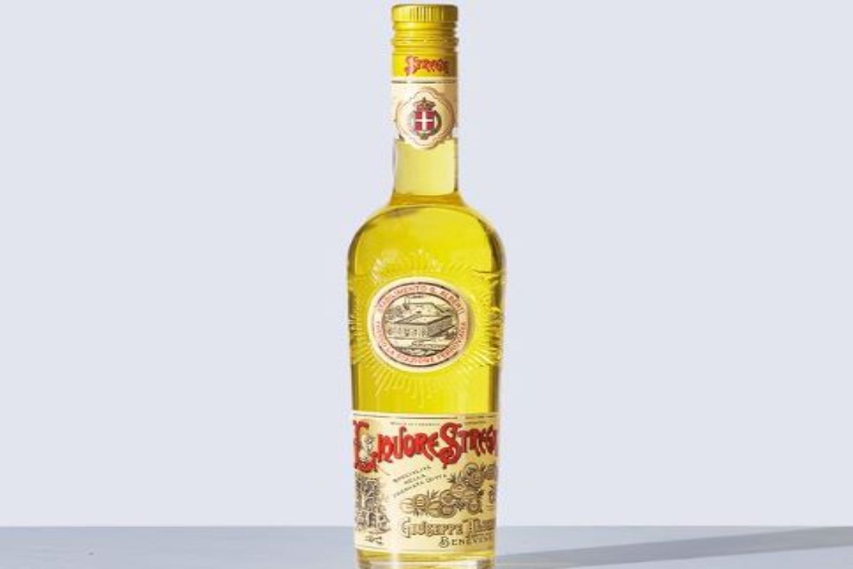 storia del nome del liquore Strega