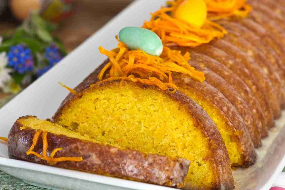 Torta di carote per il dolcetto facile e veloce di oggi