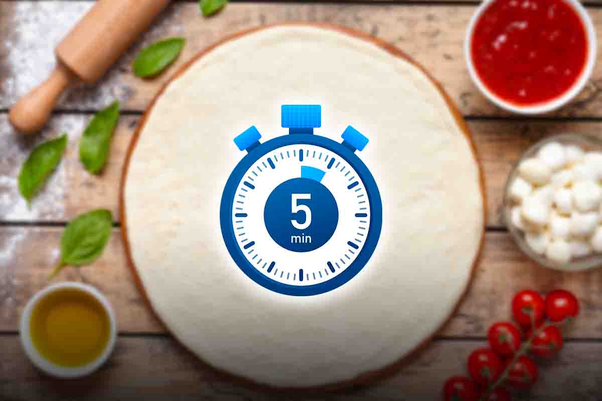 pizza in 5 minuti ricetta senza lievitazione