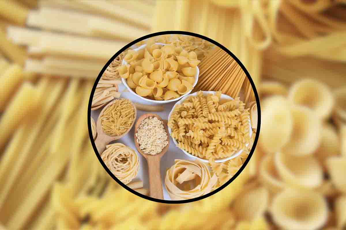 Pasta veloce con quattro ingredienti