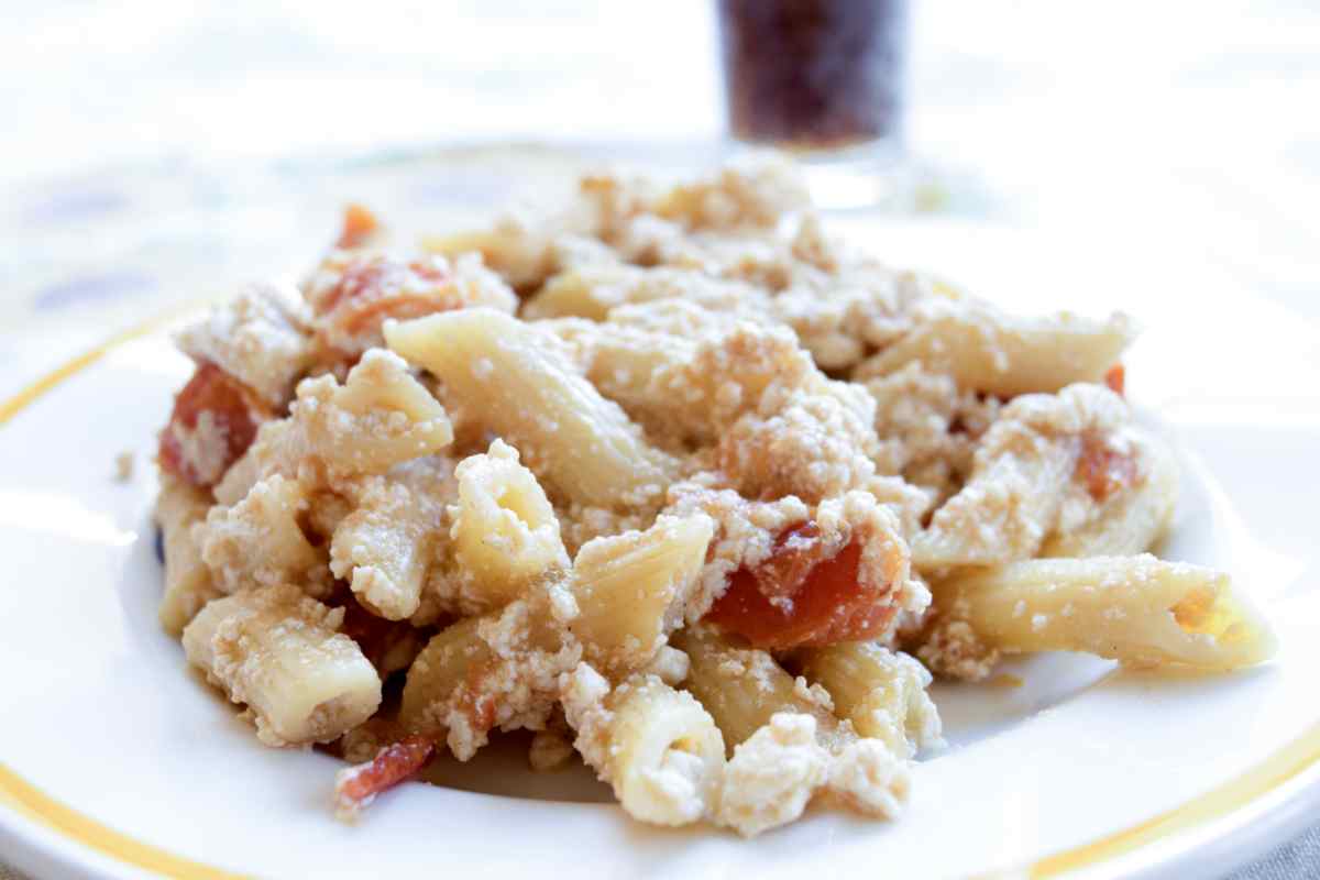 Pasta ricotta e pangrattato ricetta