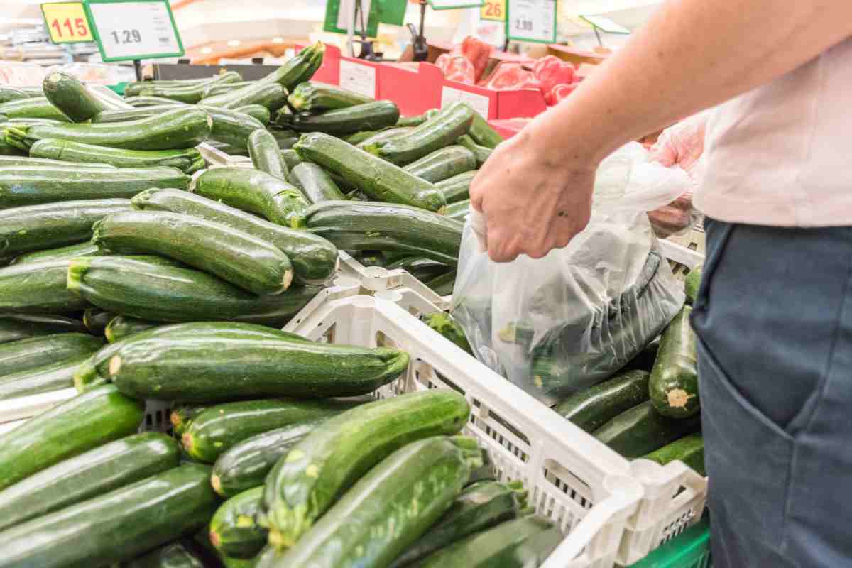 Zucchine richiamate dalla catena di supermercati