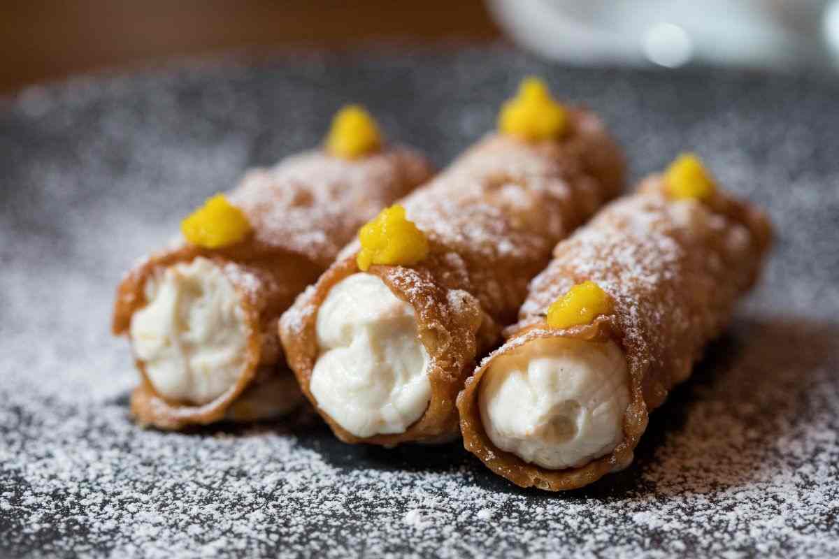 ricetta dolcetto con crema cannoli