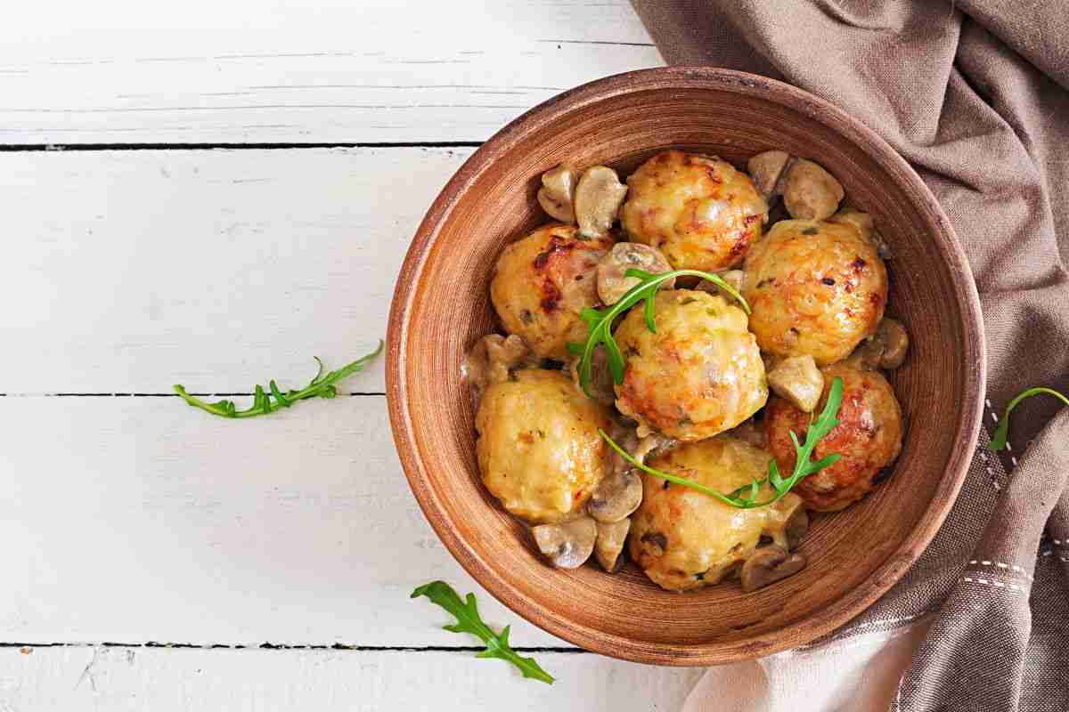 ricetta polpette patate funghi