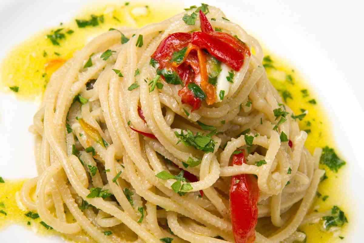 spaghetti aglio olio ricetta